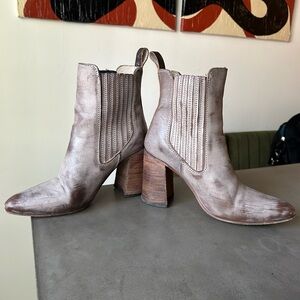 Women's Brown Ankle Boots